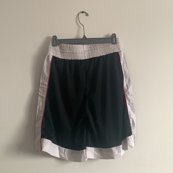 M | Champion Shorts - Picture 2 of 4